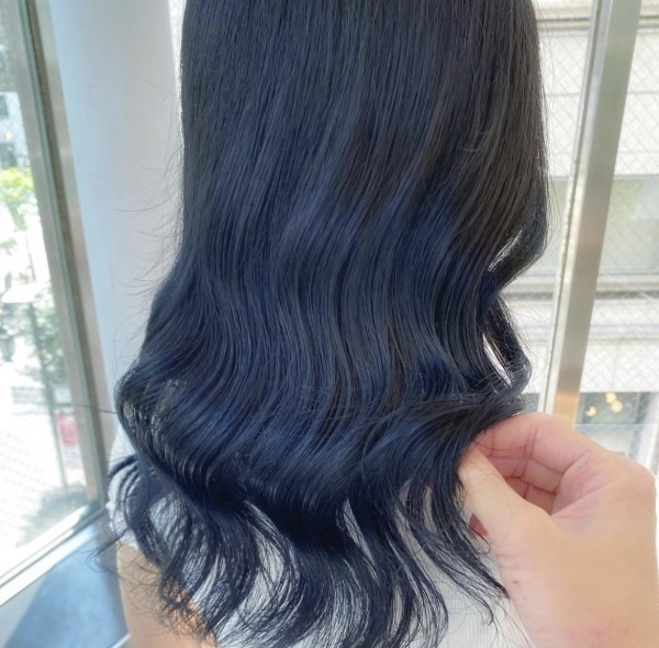【2021秋冬】ブルベに似合う髪色特集！最旬の透明感ヘアカラーはコレ♡14